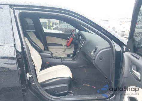 2018 Dodge Charger Sxt Plus Rwd z USA, uszkodzony, nr VIN 2C3CDXHG8JH147678